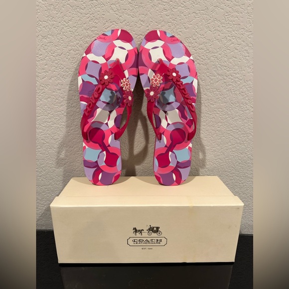 Coach Kerrie Jelly Sandals - Picture 1 of 6
